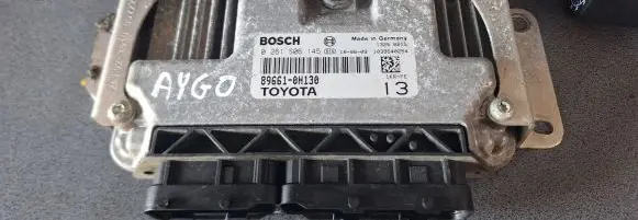 Toyota Aygo AB10 Engine control unit/module 0261s06145