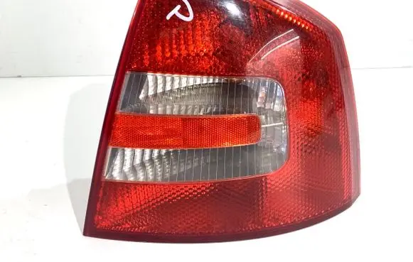 Skoda Octavia Mk2 (1Z) Rear/tail lights 1Z5945096A