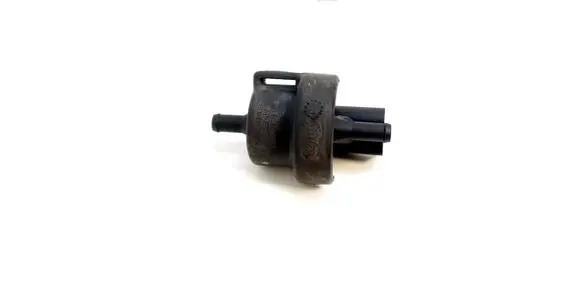 Audi A8 S8 D3 4E Vacuum valve 077133459