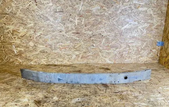 Mercedes-Benz E W211 Front bumper cross member