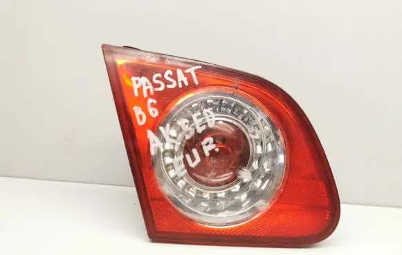 Volkswagen PASSAT B6 Tailgate rear/tail lights 273001