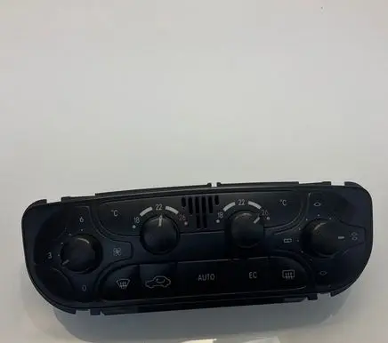 Mercedes-Benz C W203 Climate control unit 2038300785 140010485 A2038300785