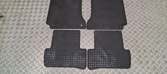 Mercedes-Benz C W204 Car floor mat set