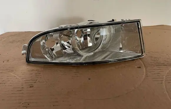 Skoda Octavia Mk2 (1Z) Front fog light 1z0941700c