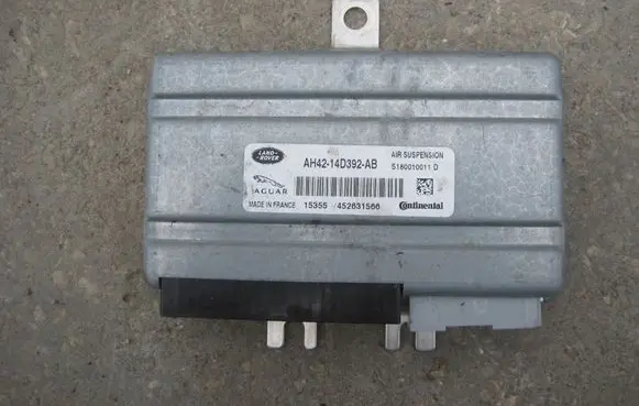 Land Rover Discovery 4 - LR4 Air suspension control unit module (rear) AH4214D392AB