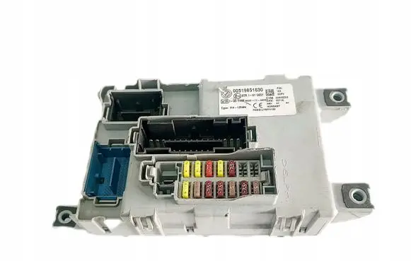 Fiat Panda III Fuse module 00519851630