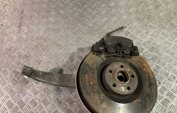 Volvo XC90 Front wheel hub