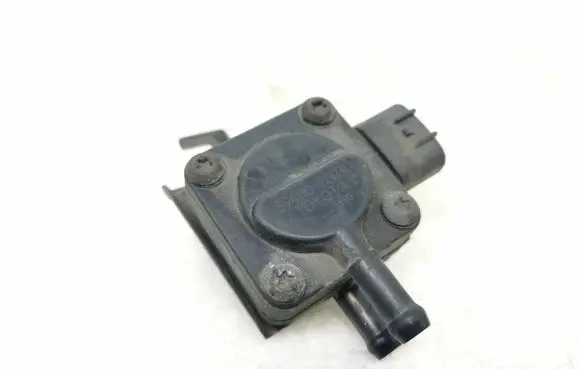 Toyota Avensis T250 Exhaust gas pressure sensor 8948020030 1290 10J25