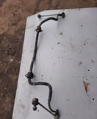 Toyota Avensis T250 Front anti-roll bar/sway bar