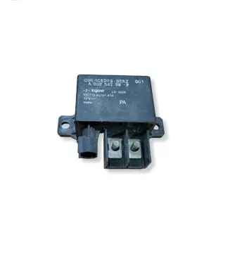 Mercedes-Benz E W211 Charging relay A002542389 V23132A2001X14