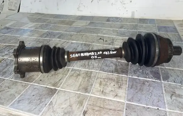 Seat Alhambra (Mk1) Front driveshaft