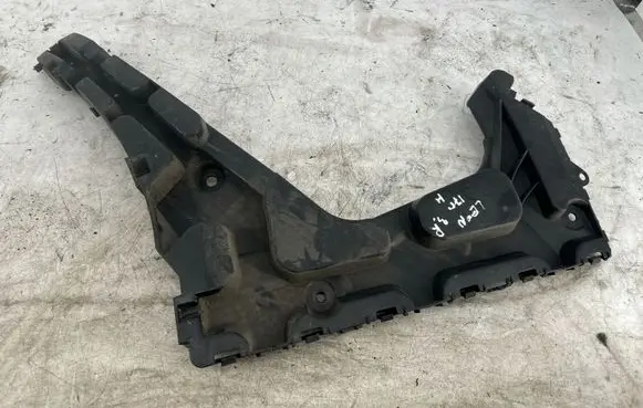 Seat Leon (5F) Bumper support mounting bracket corner 5F9807376 5F9807376C M13825