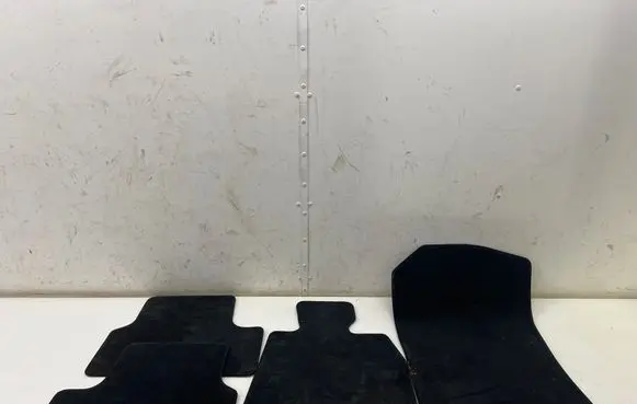 BMW i4 Car floor mat set 9871113