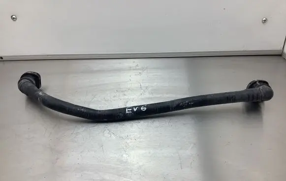 KIA EV6 Engine coolant pipe/hose 