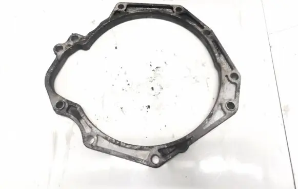 Engine mounting bracket