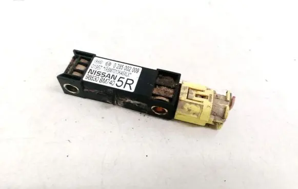 Nissan Almera N16 Airbag deployment crash/impact sensor 0285002009 98830BM740