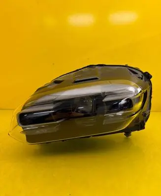 Porsche Taycan 9J1 Headlight/headlamp 9J1941031E