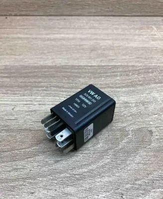 Volkswagen Jetta III Other relay 5C0951253 499