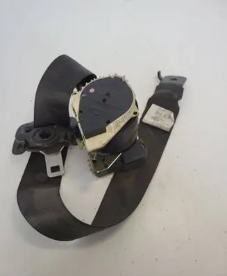 BMW 5 E60 E61 Rear seatbelt 00043594