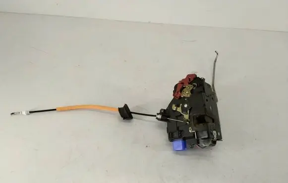 Audi A8 S8 D3 4E Front door lock 4E2837016