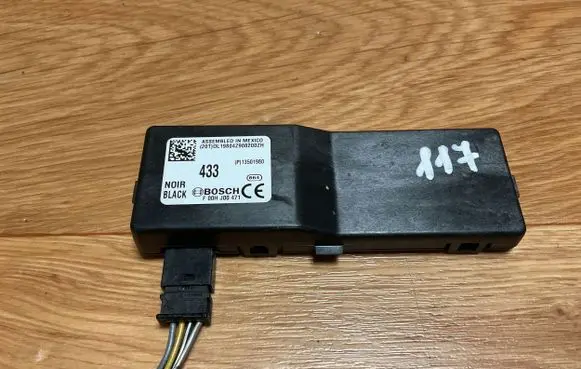 Opel Insignia A Door central lock control unit/module 13501980 F00HJ00471