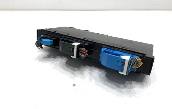 BMW 5 F10 F11 Central body control module 10681810