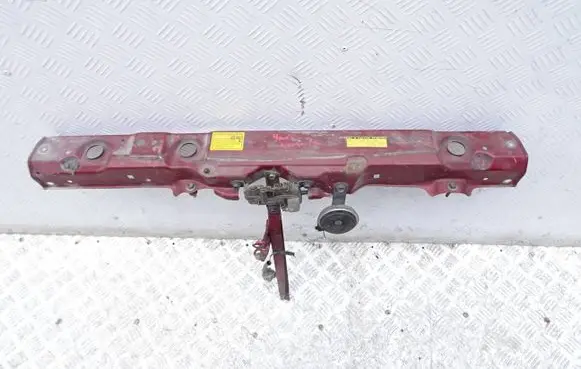 Toyota Yaris Verso Radiator support slam panel