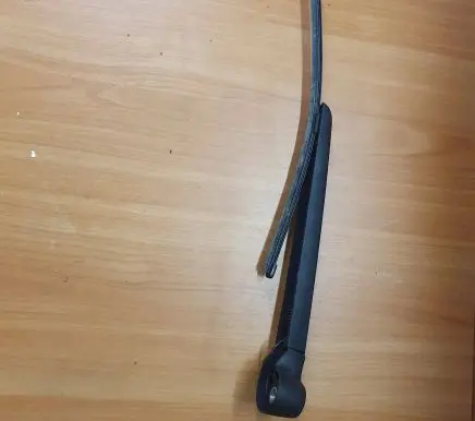 Audi A1 Rear wiper blade arm 8R0955407