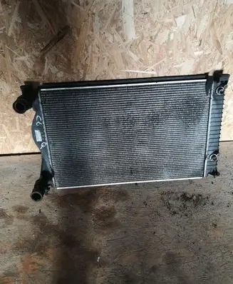 Audi A6 S6 C6 4F Coolant radiator 4F0121251R
