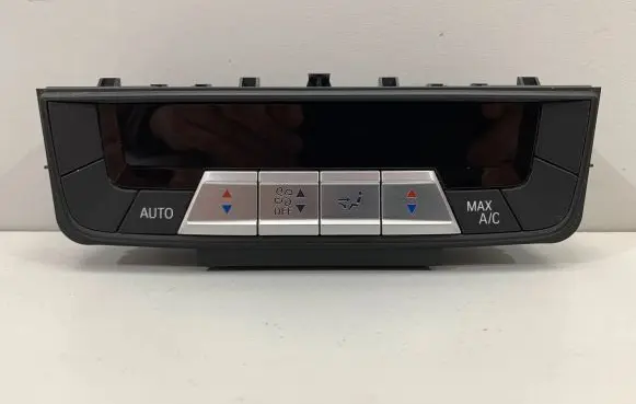 BMW X7 G07 Climate control/heater control trim 9462514