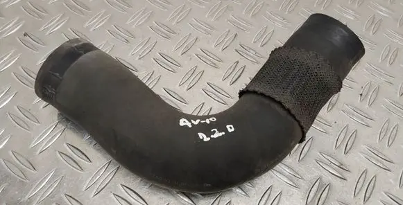 Toyota Avensis T270 Intercooler hose/pipe