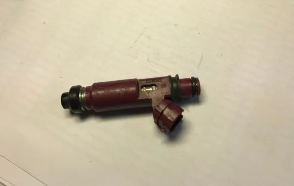 Mazda 3 I Fuel injector 1955003310