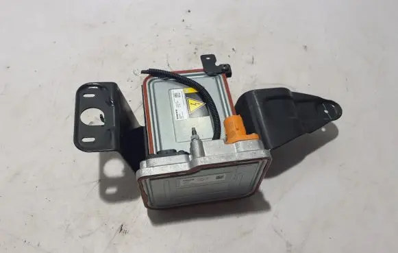 Volvo C40 Auxiliary pre-heater (Webasto) 32352951