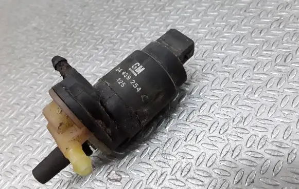 Opel Zafira B Windscreen/windshield washer pump 24439254