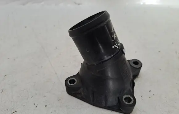 Toyota Corolla Verso AR10 Thermostat housing 163210R011