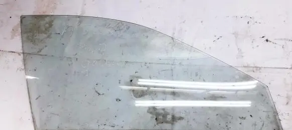 Mitsubishi Galant Front door window glass four-door