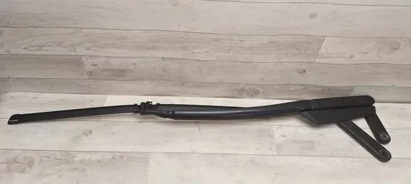 Volkswagen Touareg I Front wiper blade arm 7L0955408C 7L0955408