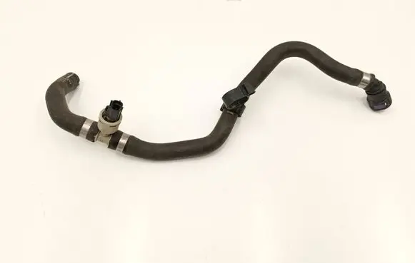 Volvo XC90 Engine coolant pipe/hose 31439750 8653172 151215