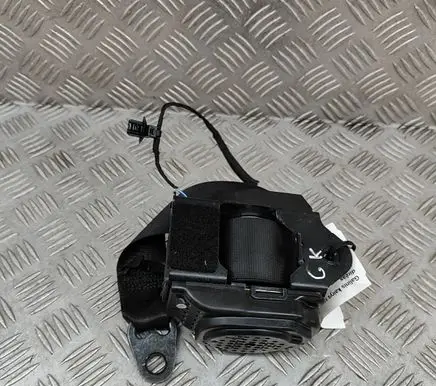 BMW iX Rear seatbelt 7911586