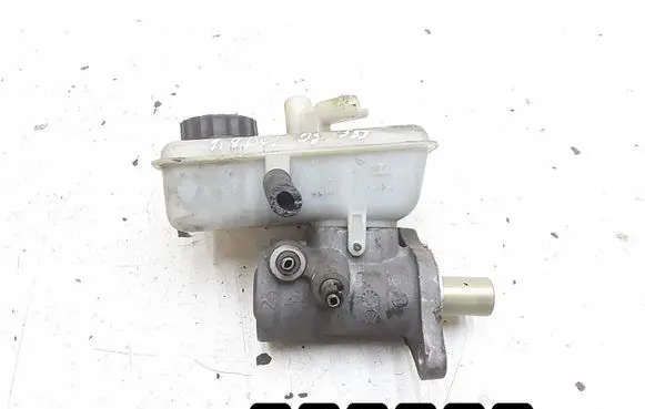 Renault Laguna II Master brake cylinder # 1900dci 03350884771 euro