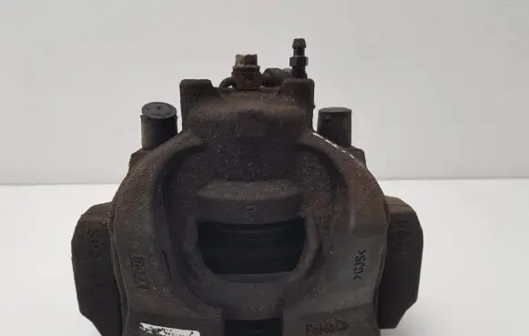 Ford Mondeo MK V Front brake caliper DG9C28302BA