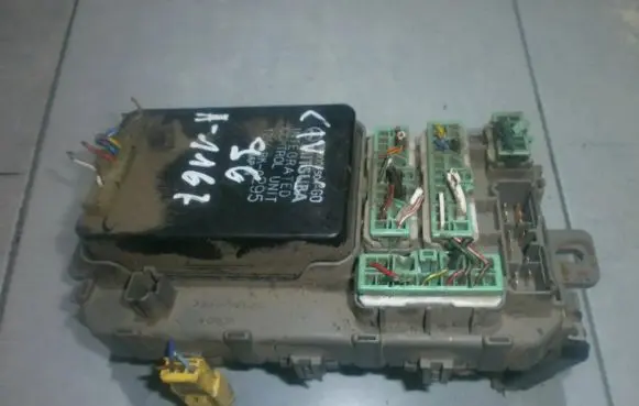 Honda Civic Fuse box set 38600s04g0