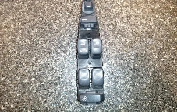 Volvo S40, V40 Electric window control switch 30889745