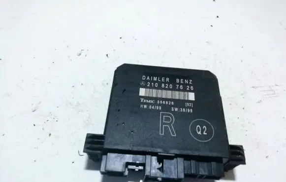 Mercedes-Benz C W202 Other control units/modules 2108207626 356826