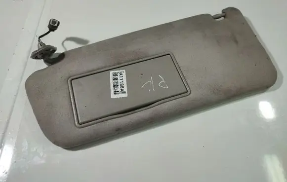 Toyota Corolla Verso AR10 Sun visor 