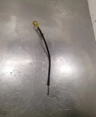 Volvo C30 Oil level dip stick 