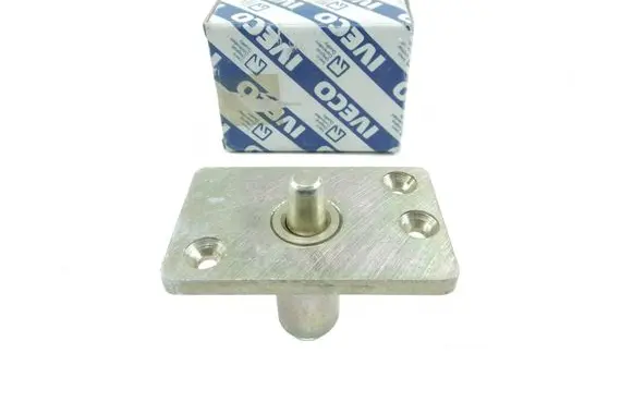 Iveco Daily 6th gen Front door lock loop/hook striker 93921353