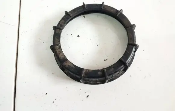Mazda CX-3 Fuel tank mounting bracket 