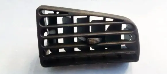 Volkswagen PASSAT B4 Dash center air vent grill 3A1819756