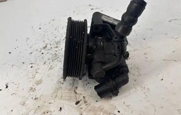 Ford Transit Power steering pump B4911041935 19114284 CC113A696BB